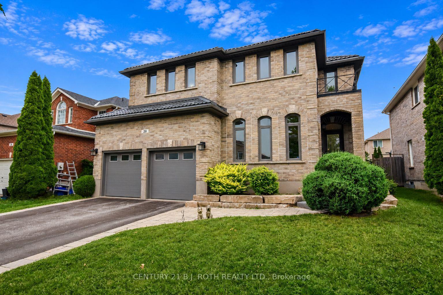 20 Falcon Crescent