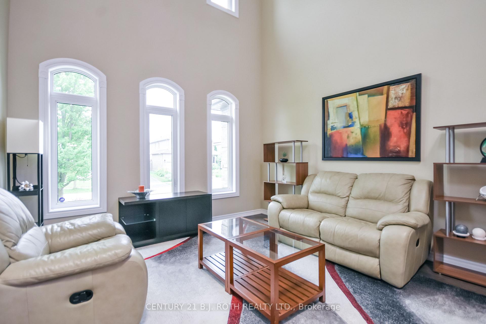 20 Falcon Crescent