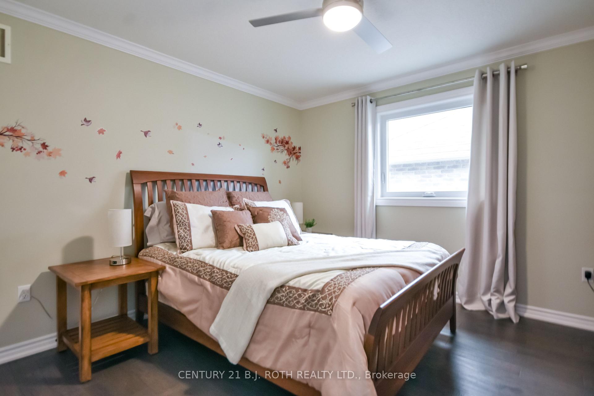 20 Falcon Crescent