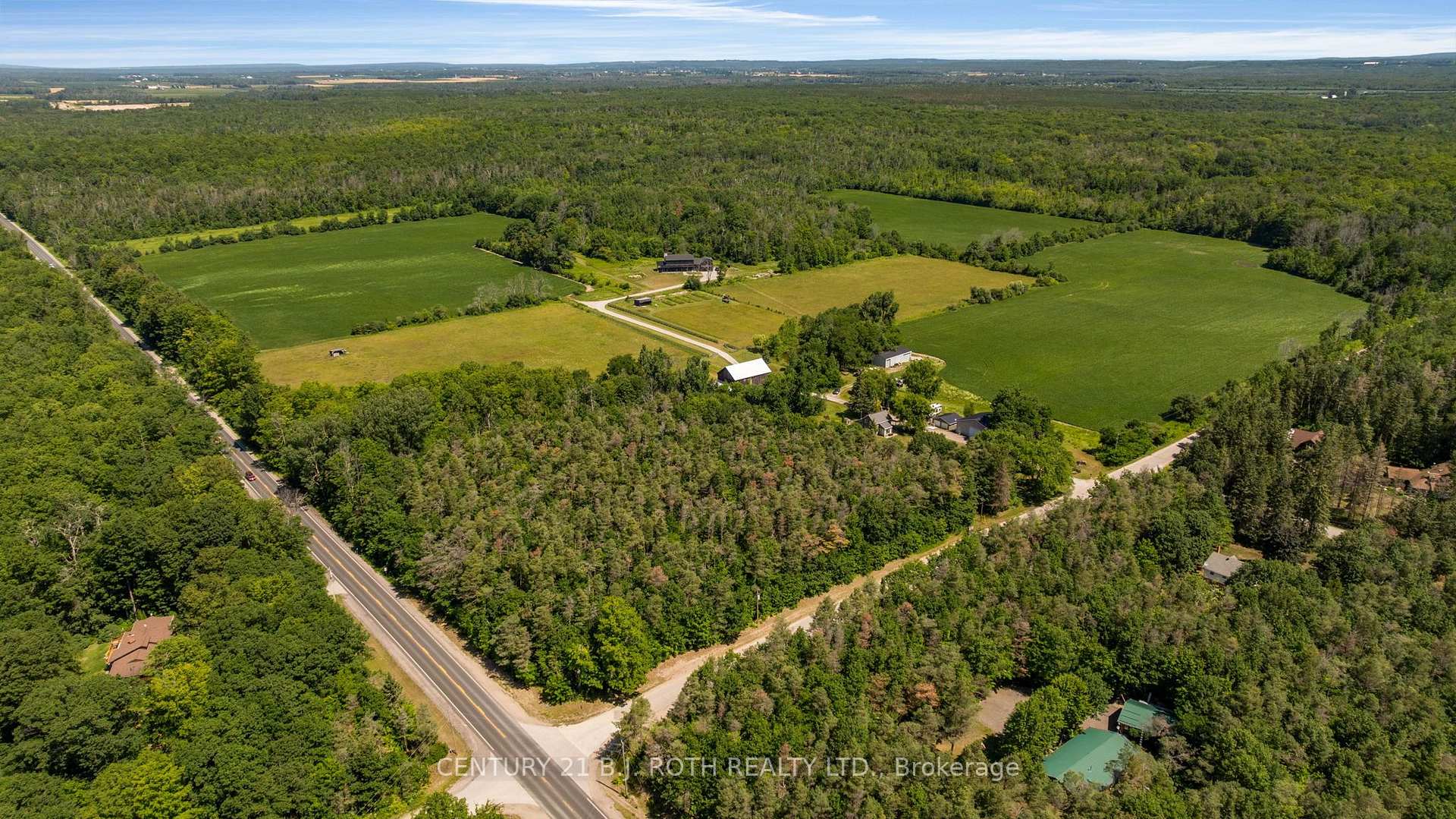2224 Rainbow Valley Road W