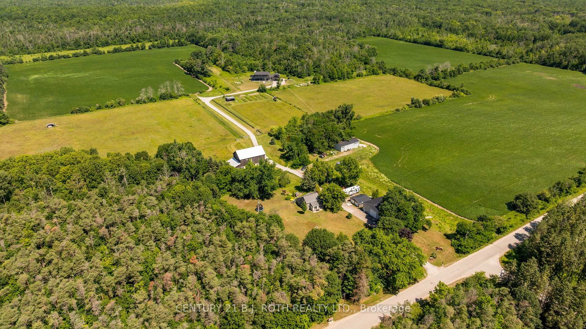 2224 Rainbow Valley Road W