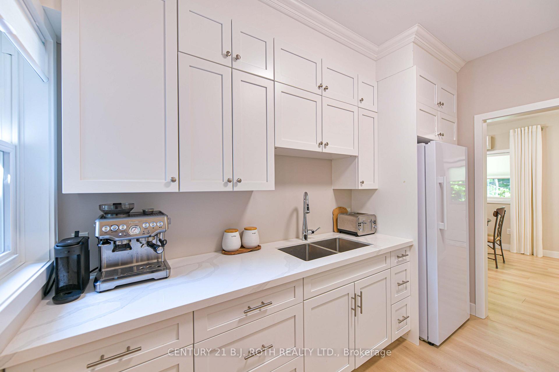 1650 Trader Cowan Road
