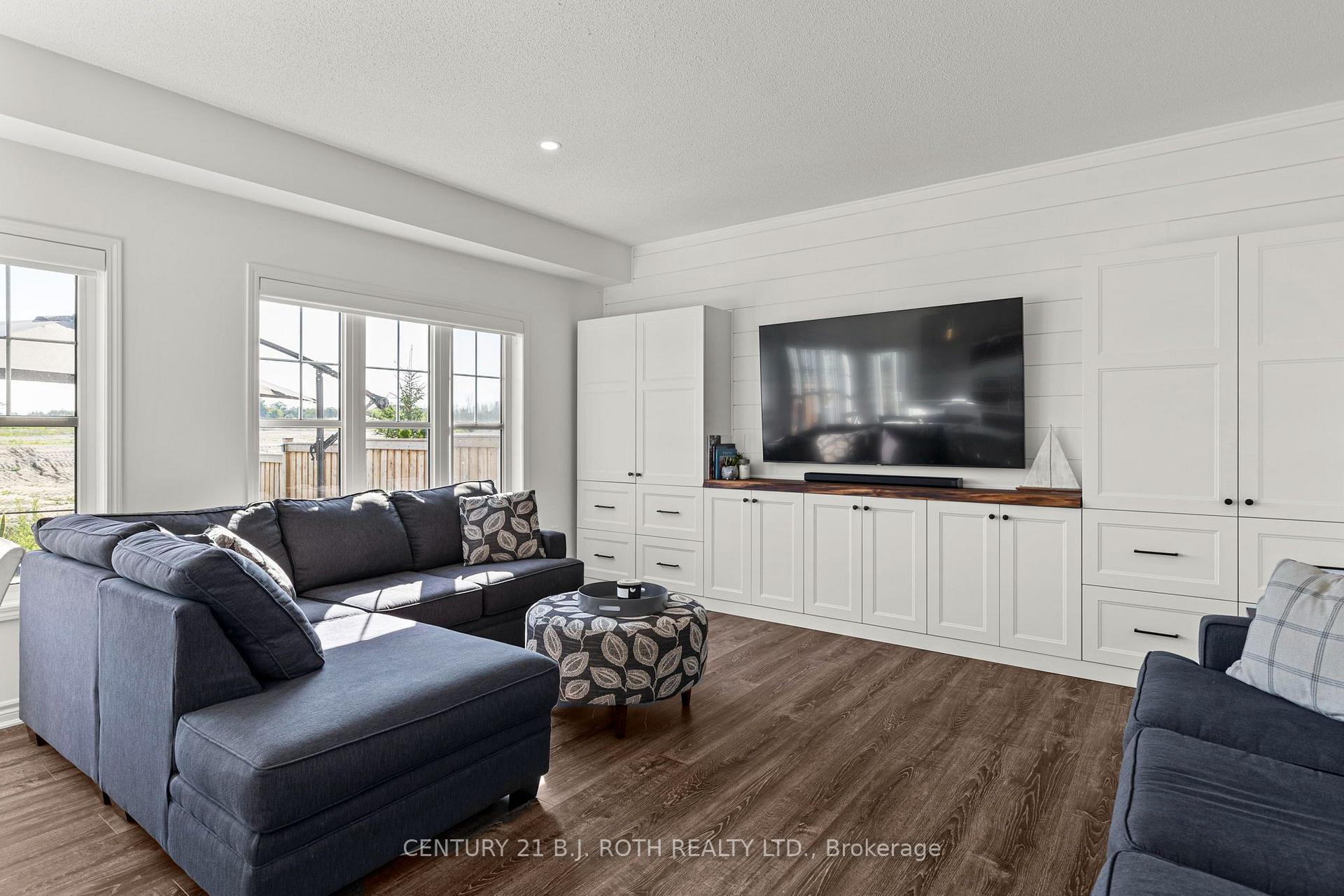 32 Sandhill Crane Drive