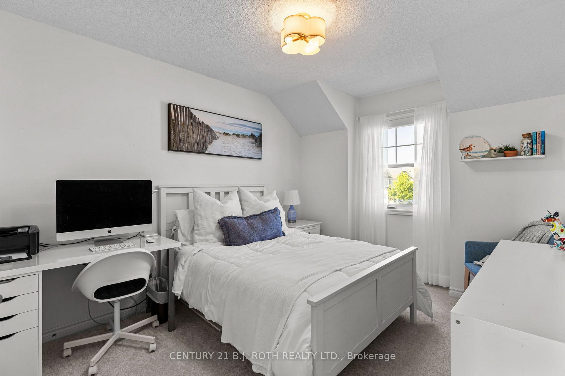32 Sandhill Crane Drive