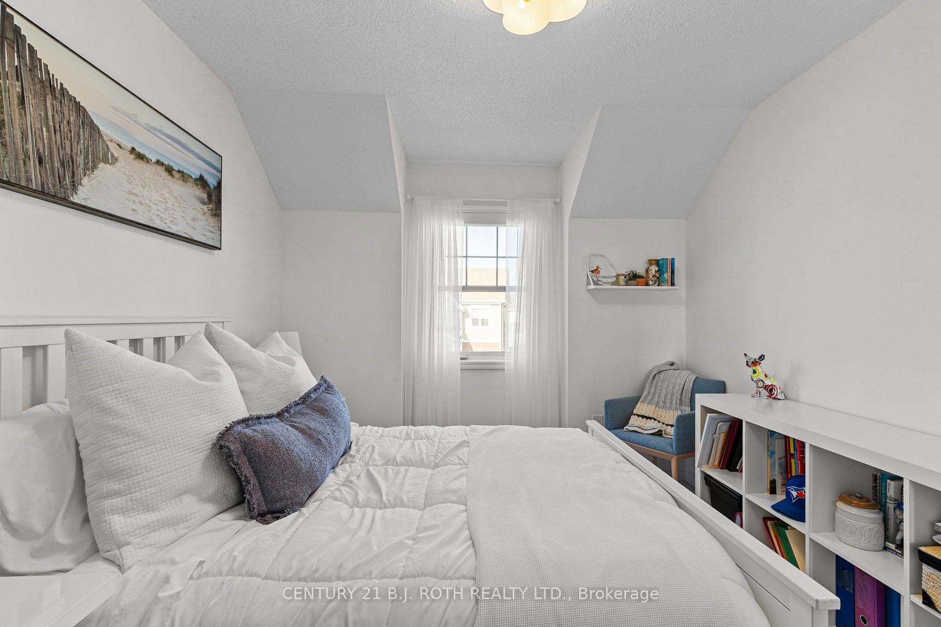 32 Sandhill Crane Drive