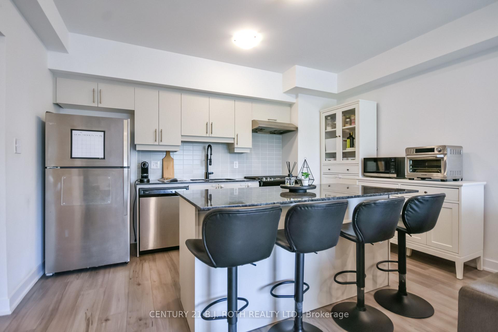 8 Culinary Lane 604