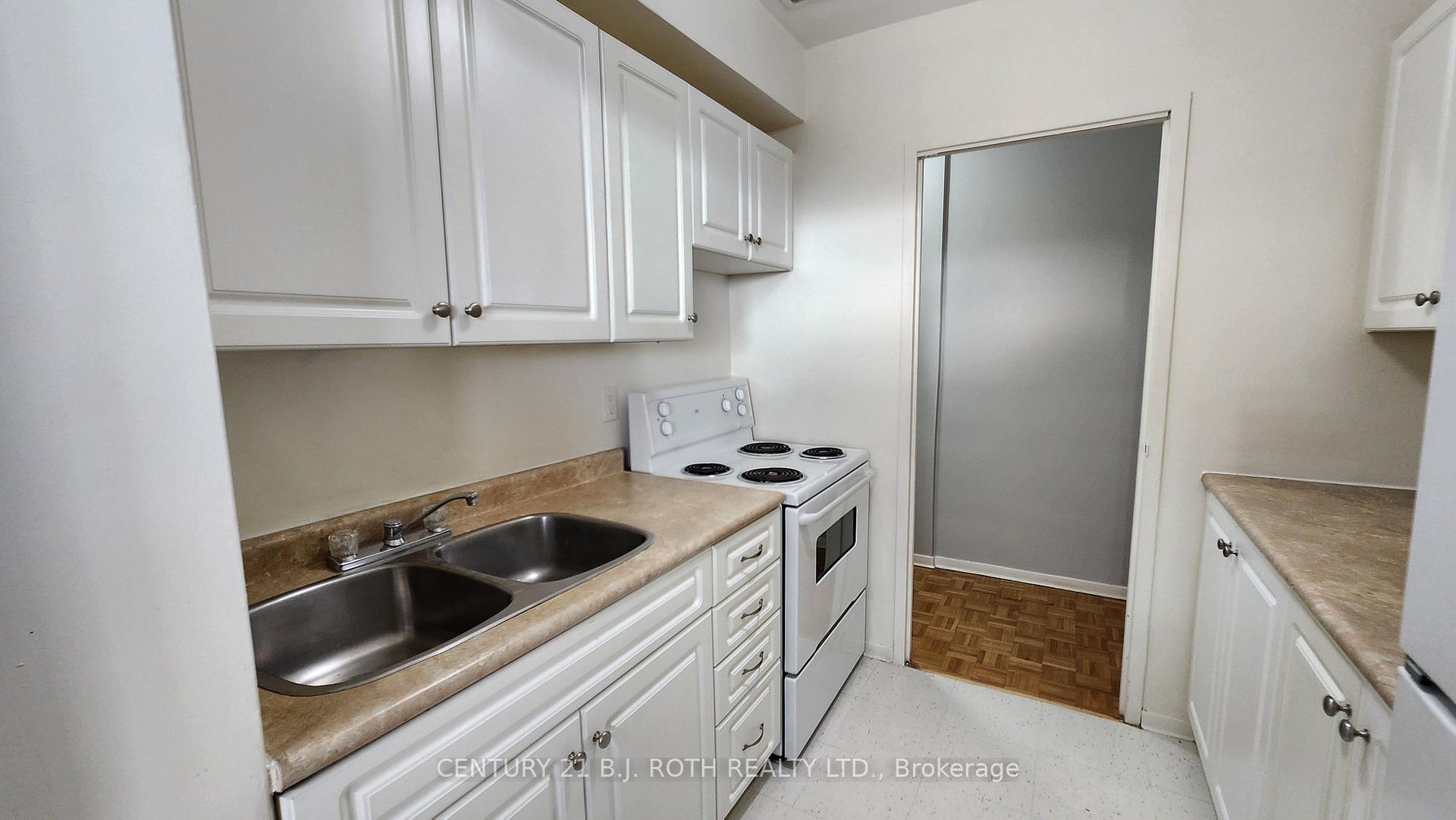 37 Peel Street 808