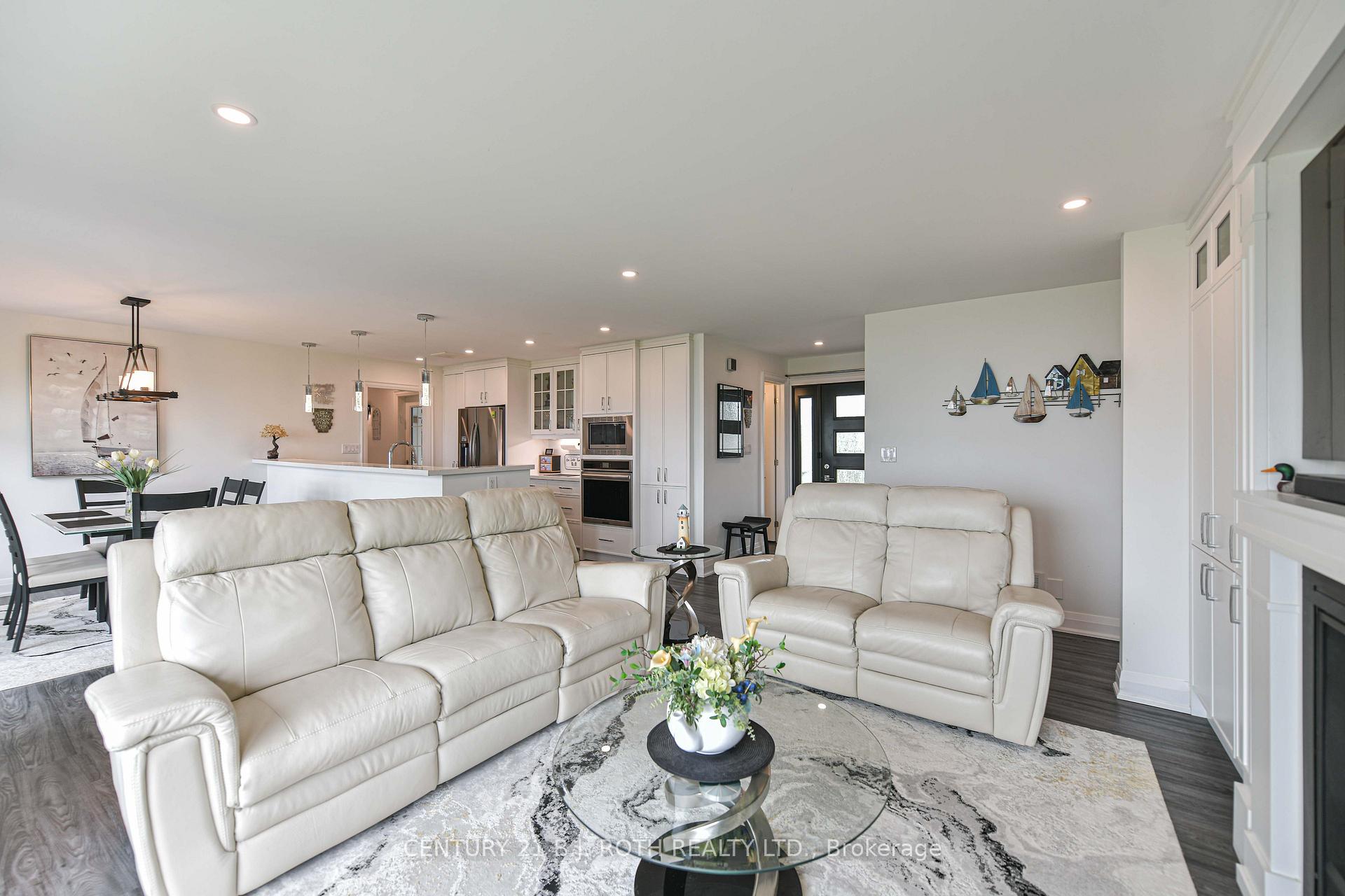 91 Moon Point Drive