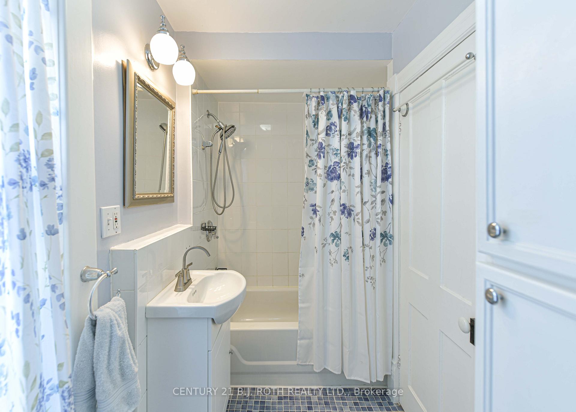 80 Coldwater Road W