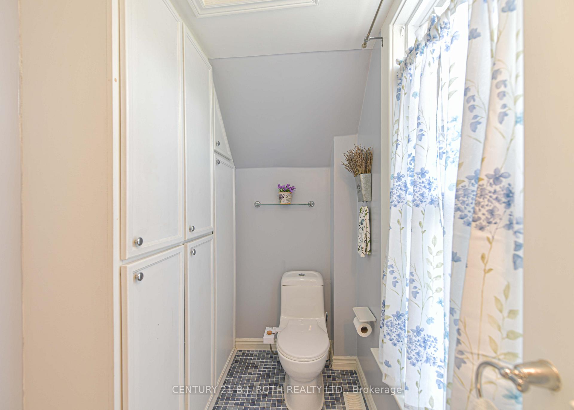 80 Coldwater Road W