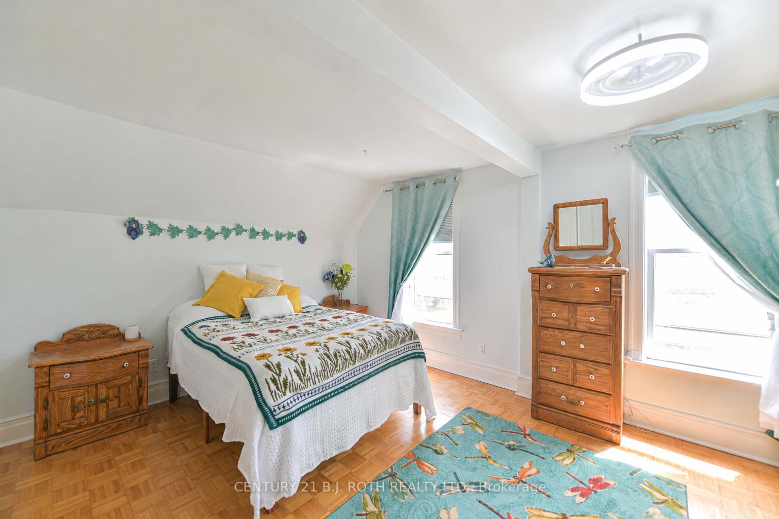 80 Coldwater Road W