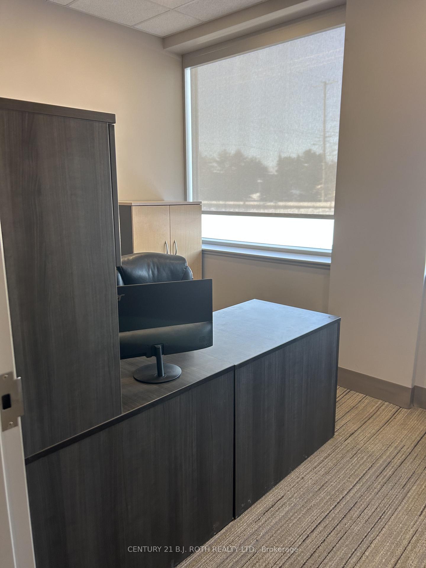 245 Raglan Street E 100-Office A