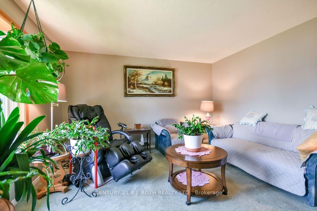 21 KORLEA Crescent