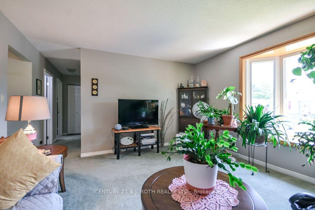 21 KORLEA Crescent