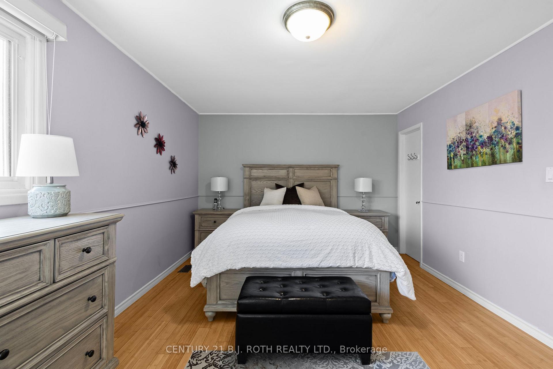 10 Andrea Crescent