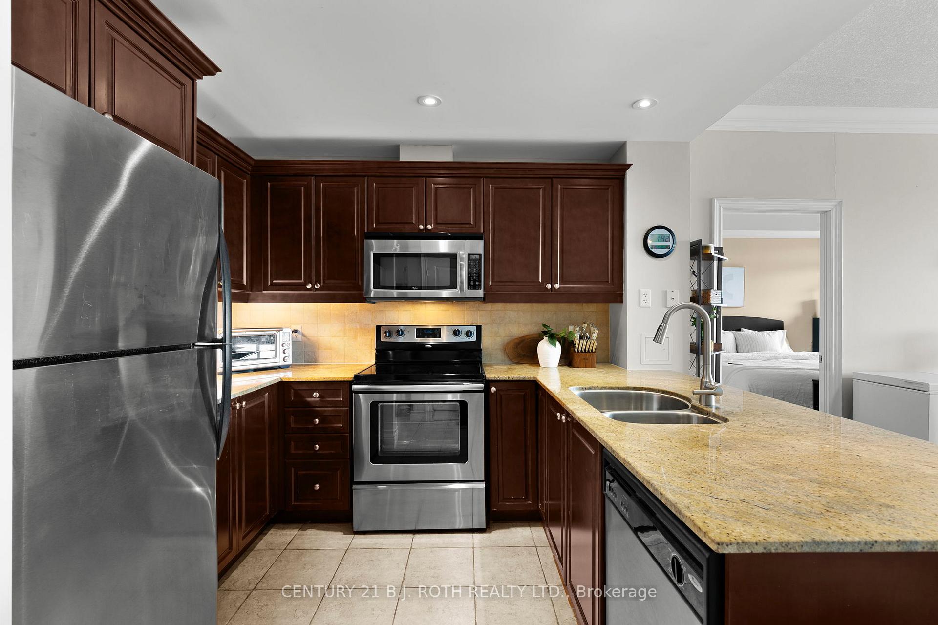 37 Ellen Street 1310