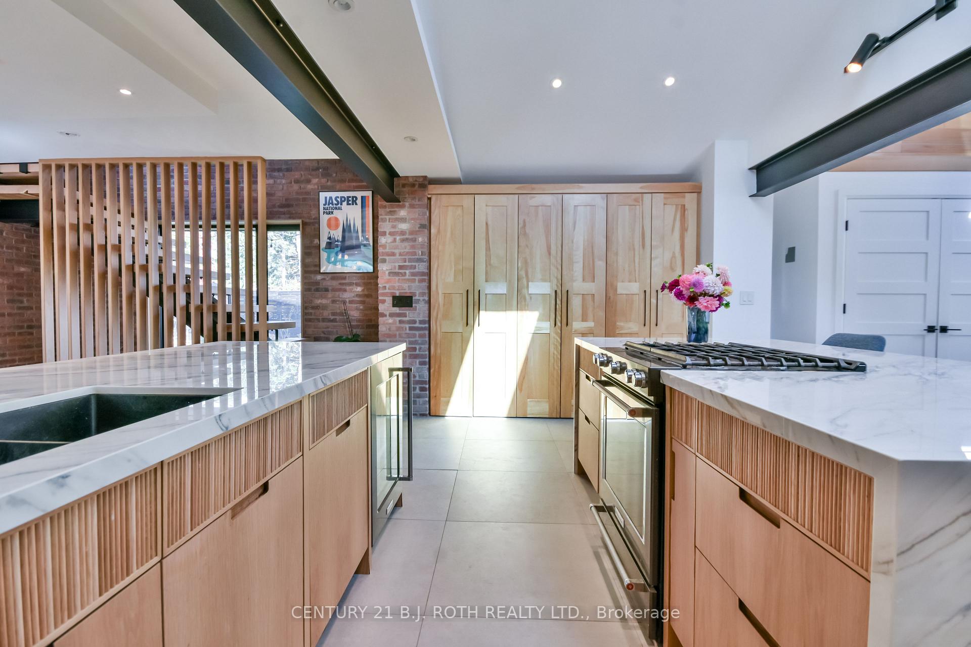 20 Weldon Street