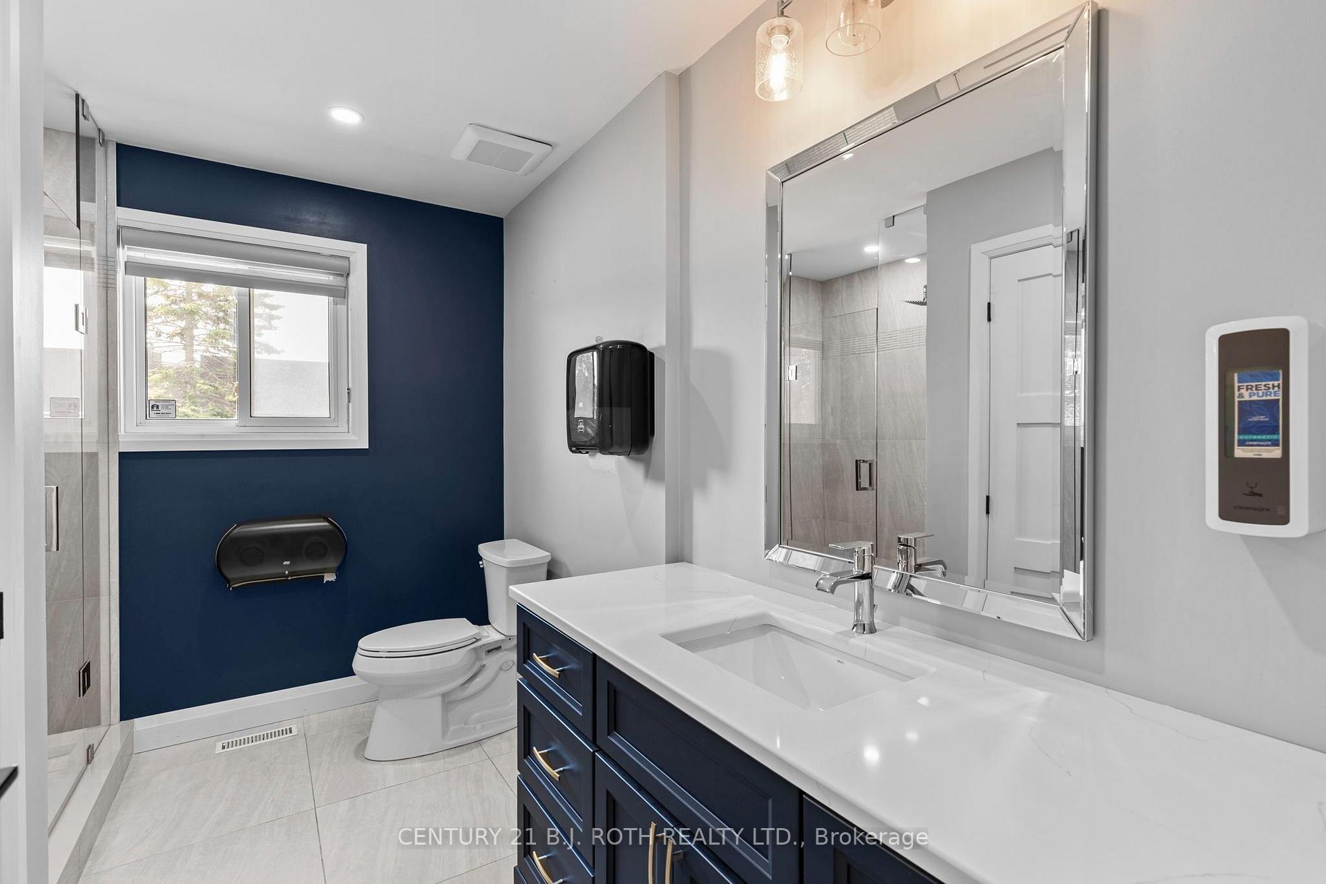 355 Mapleview Drive W