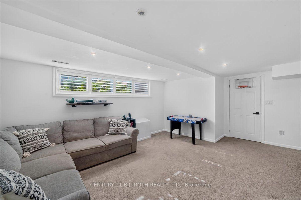 13 Clover Avenue