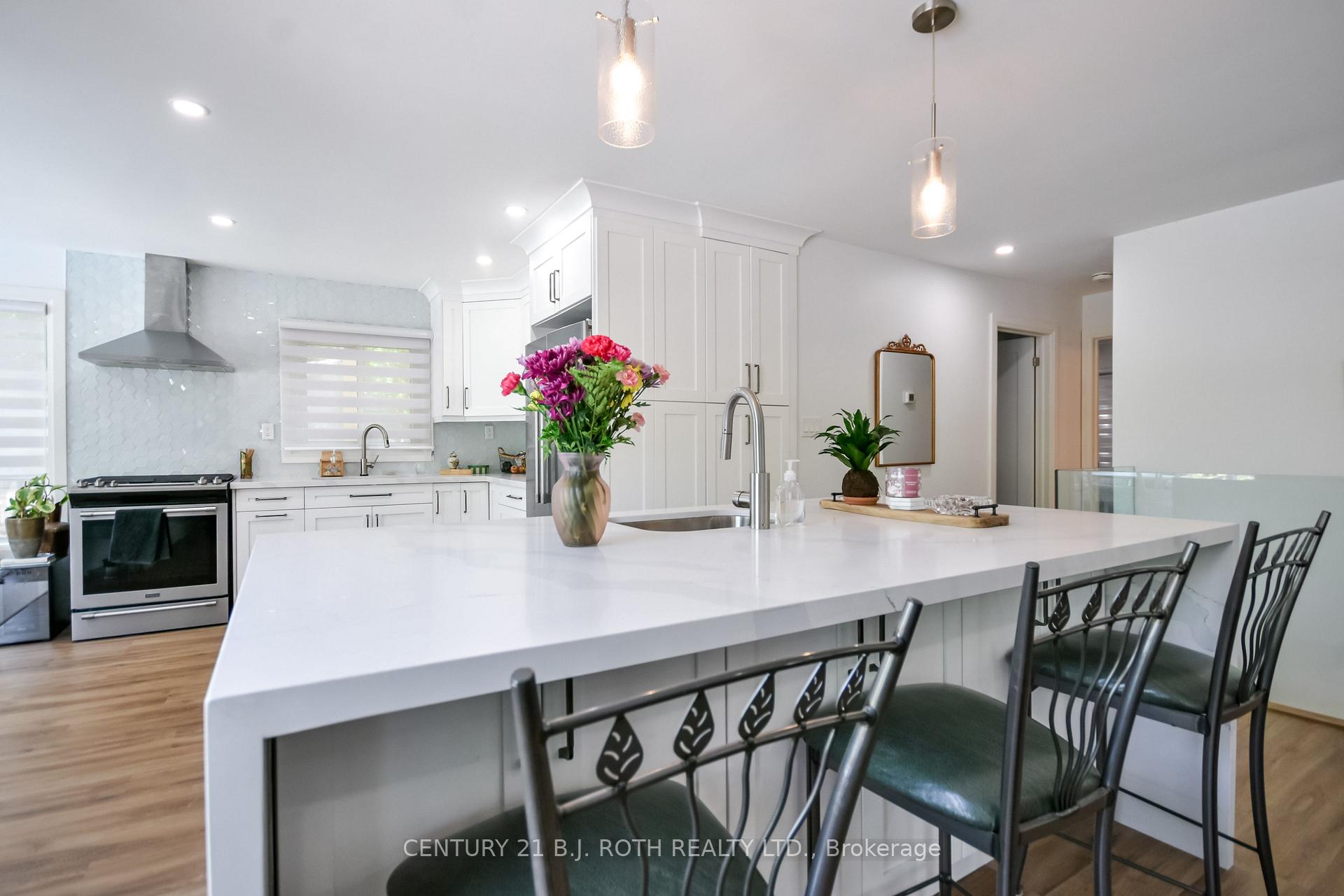 7 WESLEY Street