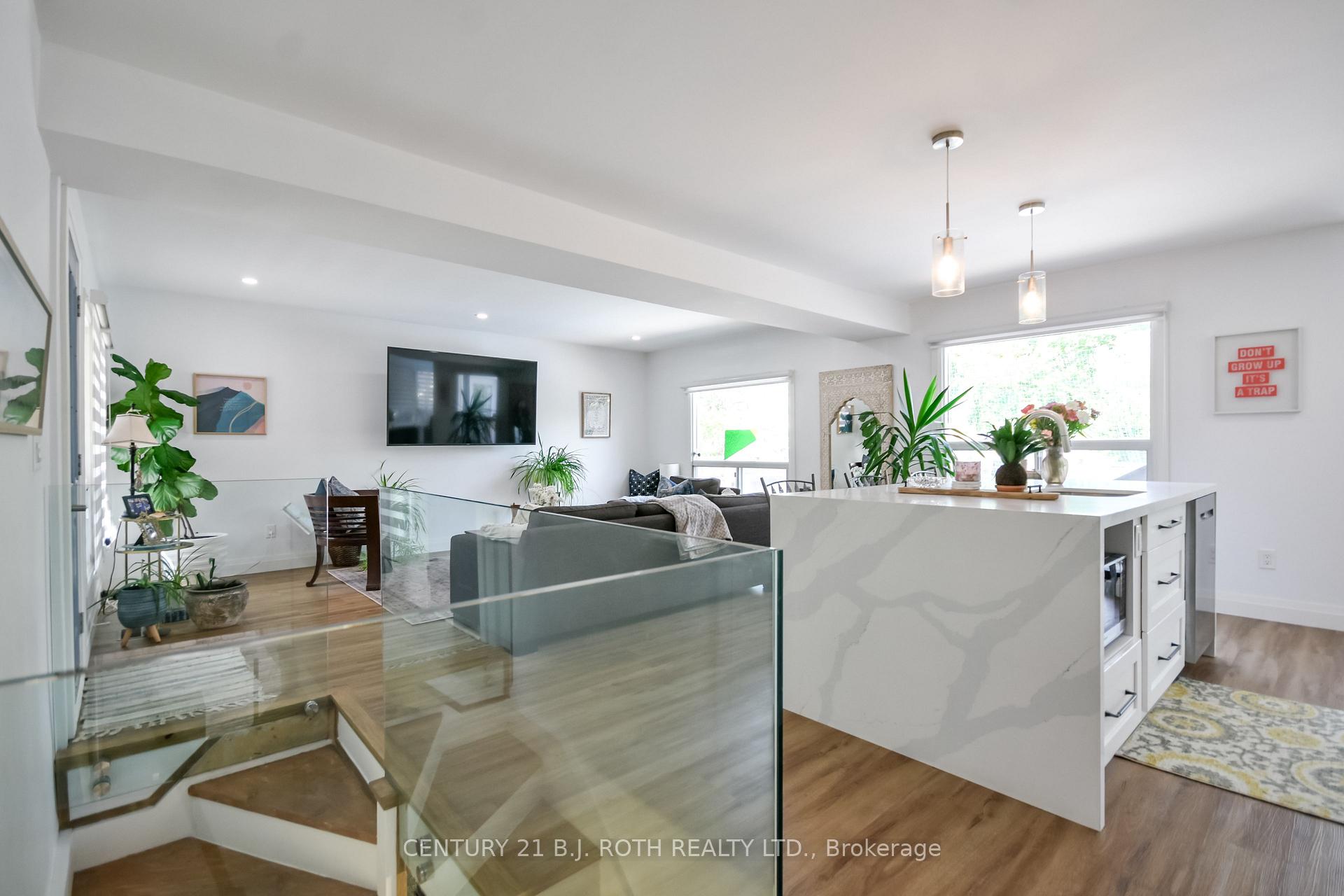 7 WESLEY Street