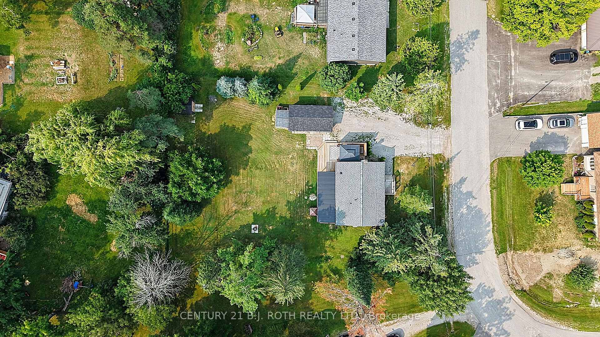 25 Glengrove Avenue