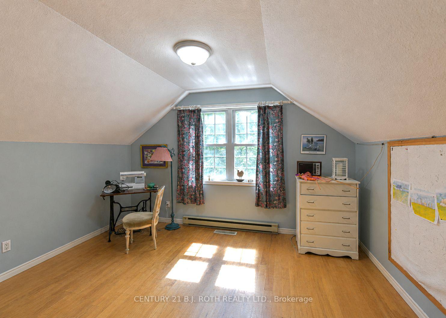 652 Warminster Side Road