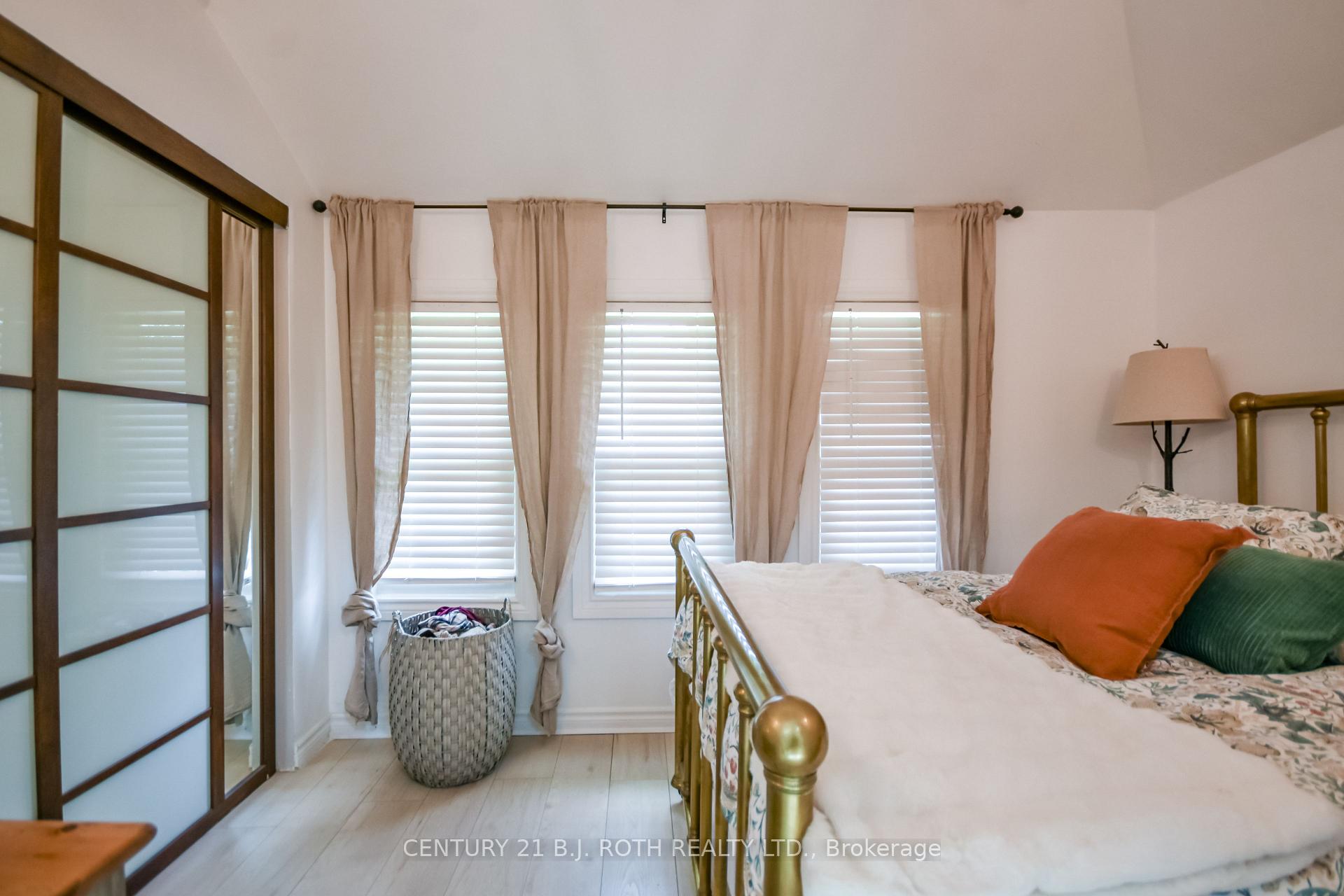 203 Southview Road