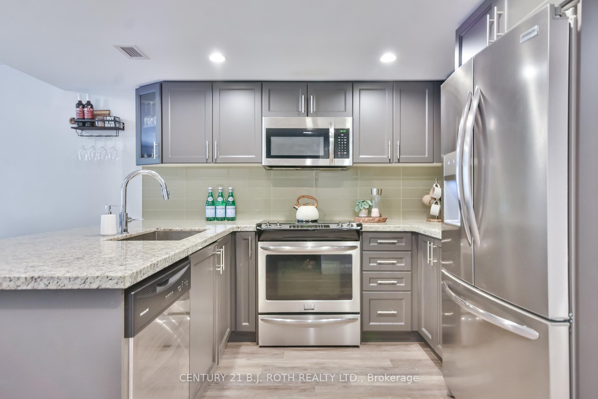 80 Horseshoe Boulevard 406