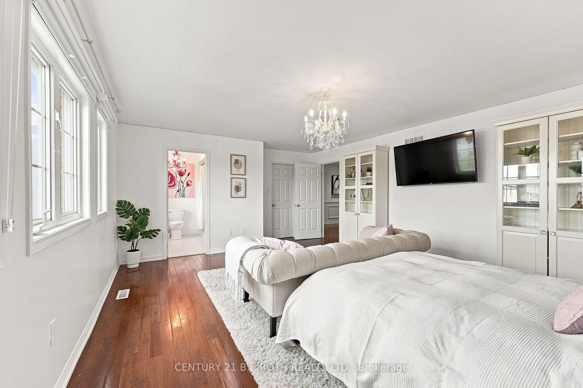 134 Sandringham Drive
