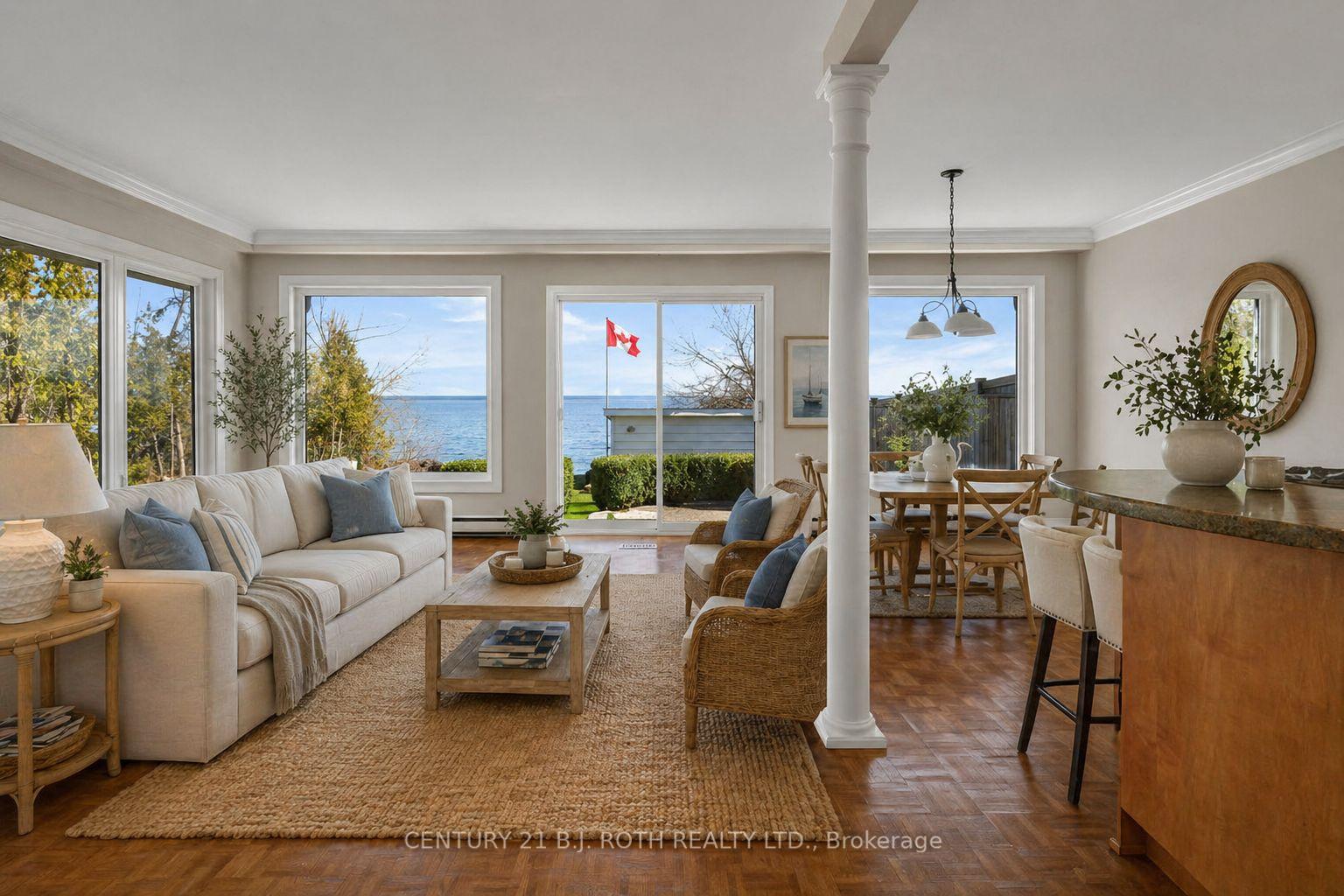 49 Lakeshore Road E