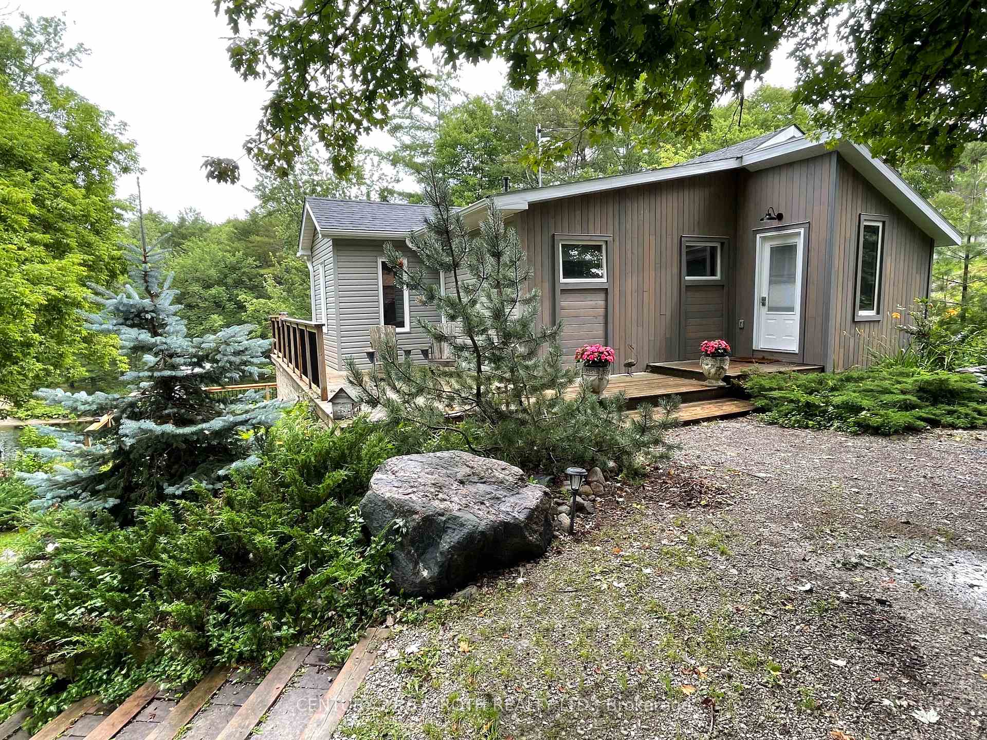 8101 Kings River Road