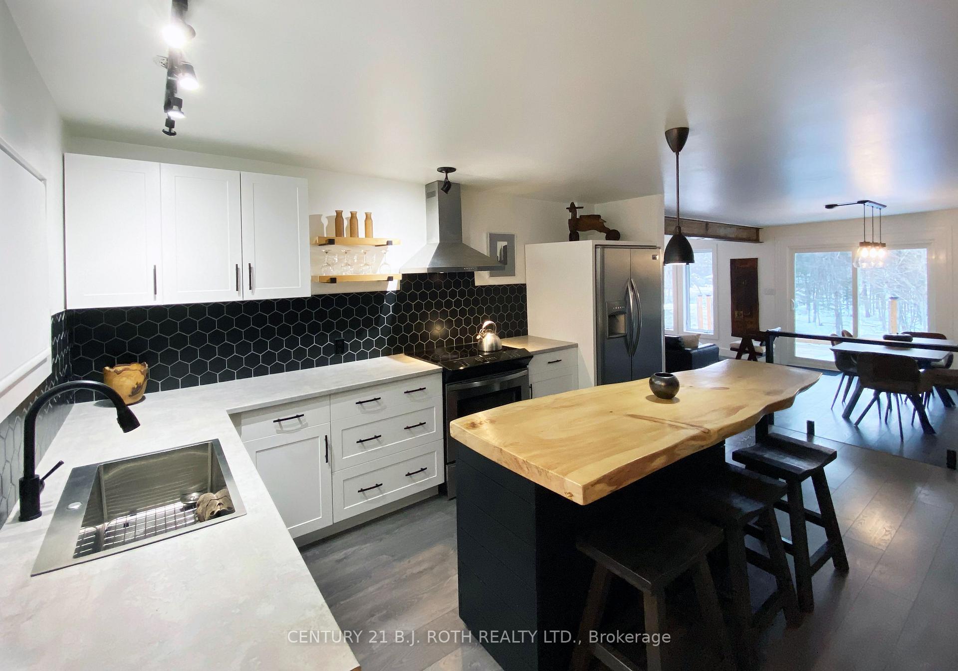 8101 Kings River Road