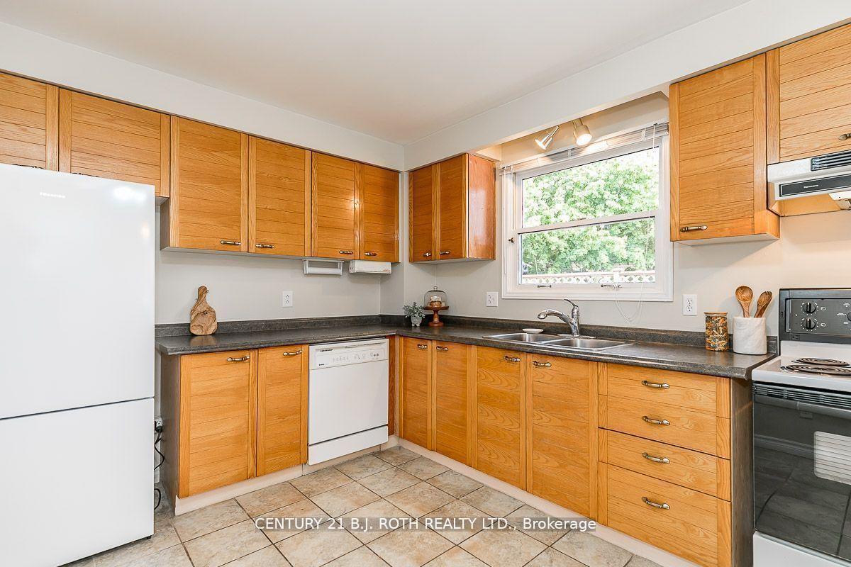 11 Cartwright Drive