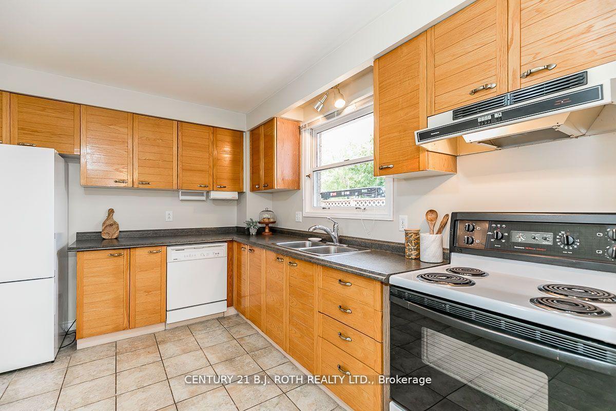 11 Cartwright Drive