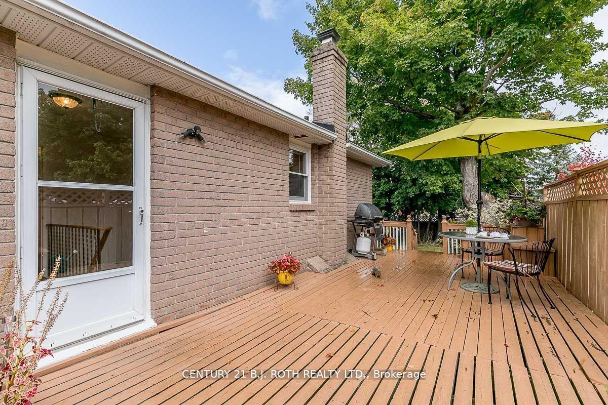 11 Cartwright Drive
