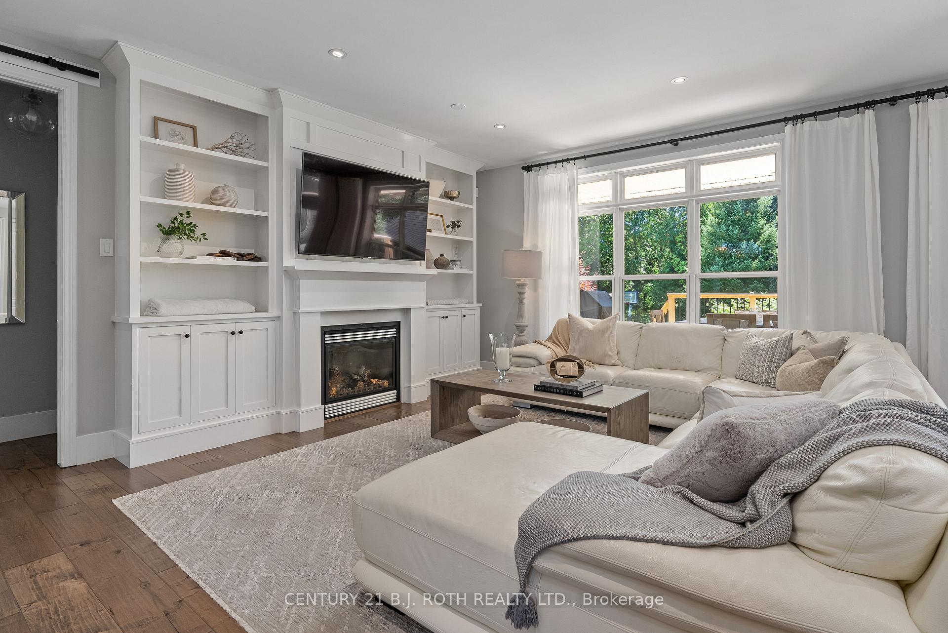 42 Lilac Lane