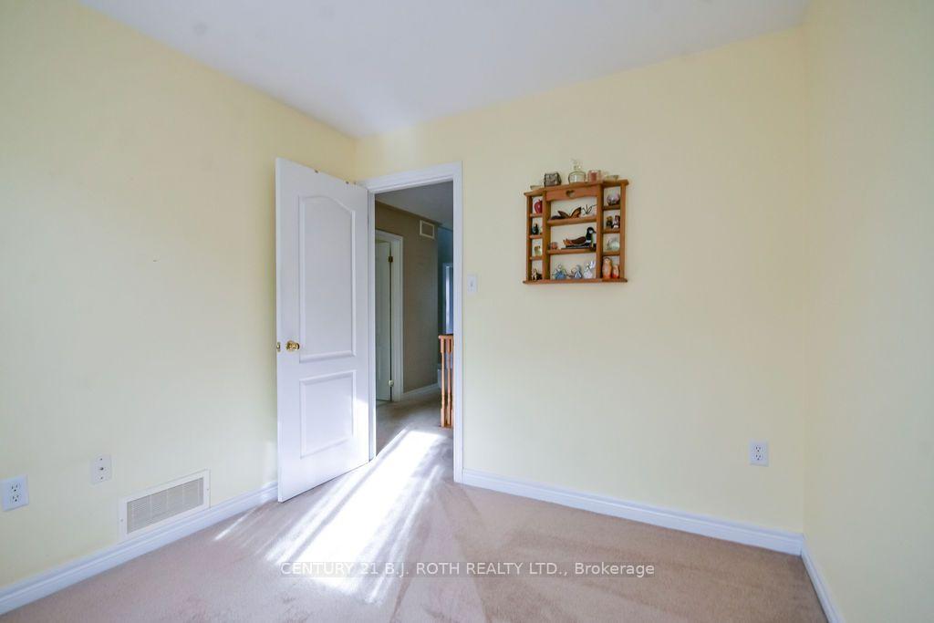 3192 BASS LAKE Side Road