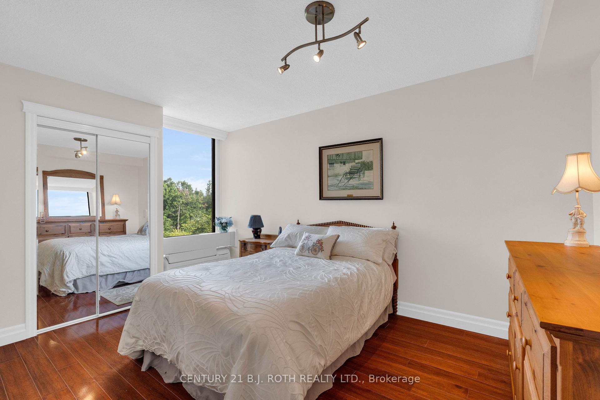 181 Collier Street 1401