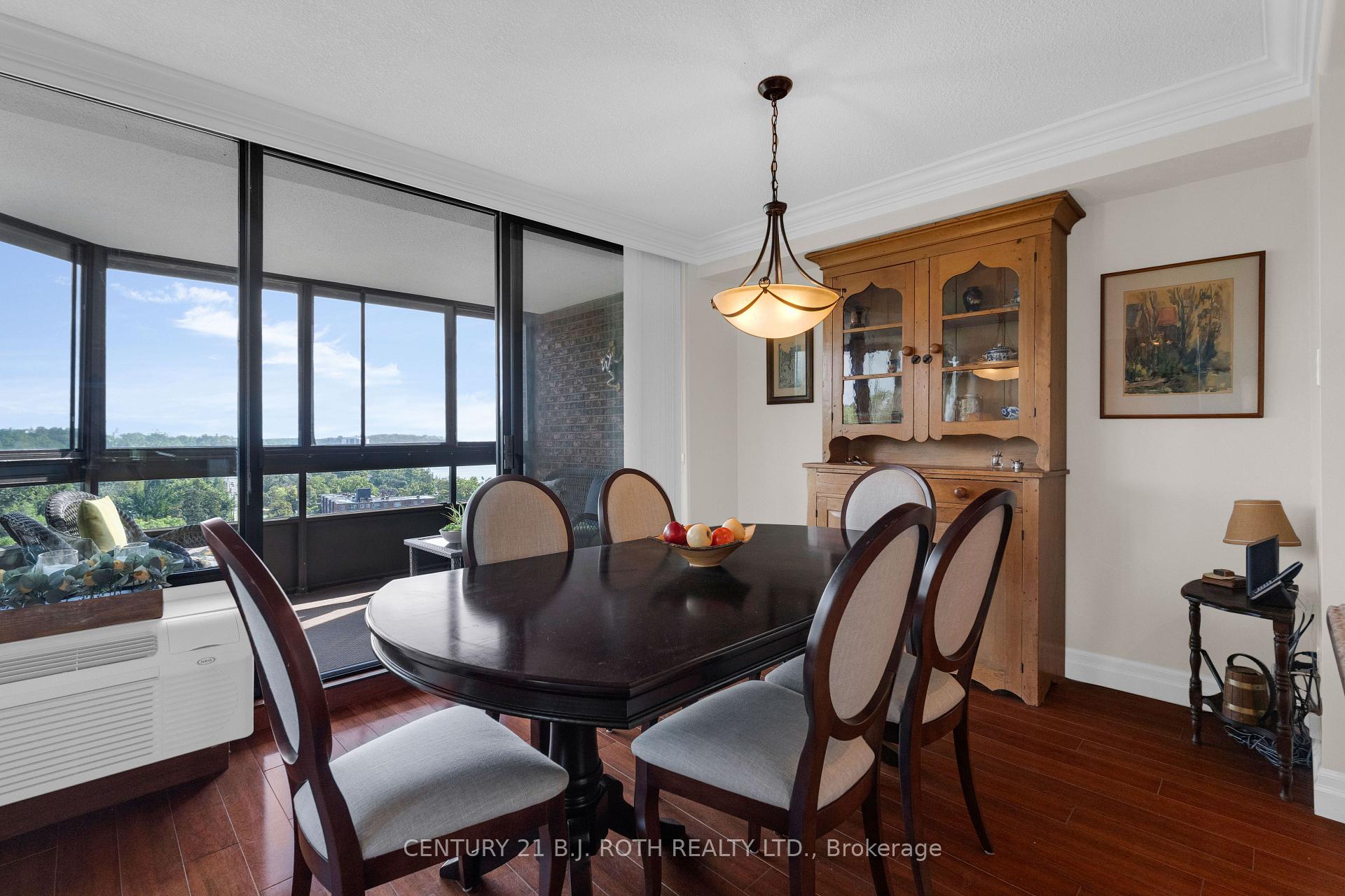 181 Collier Street 1401