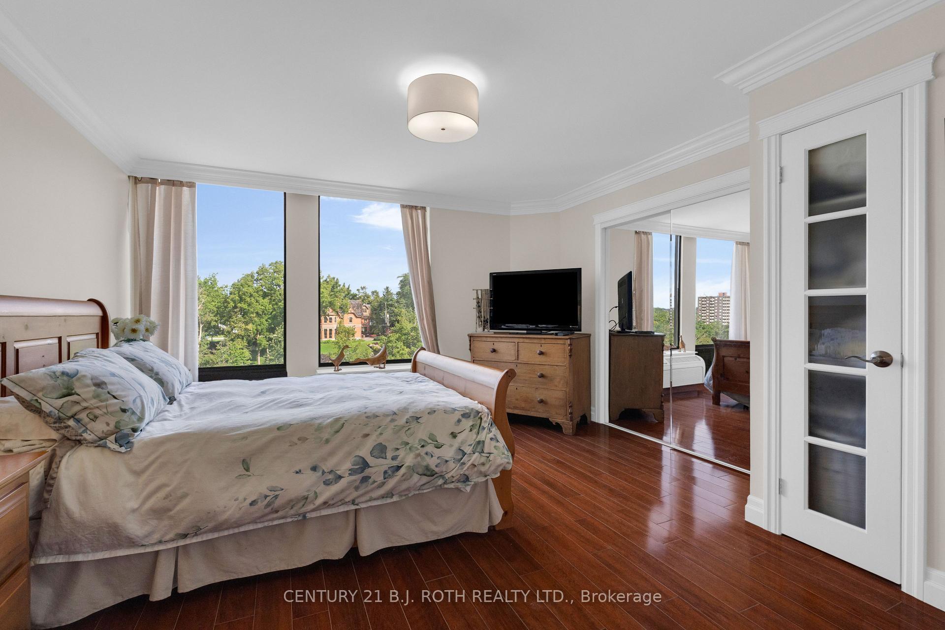 181 Collier Street 1401