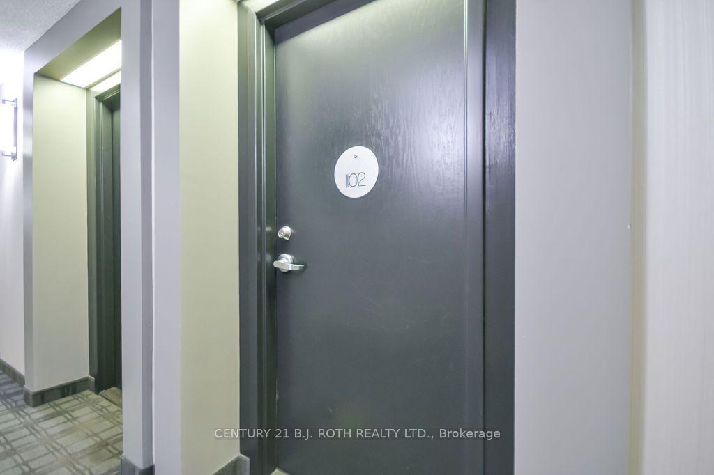 75 ELLEN Street 1102
