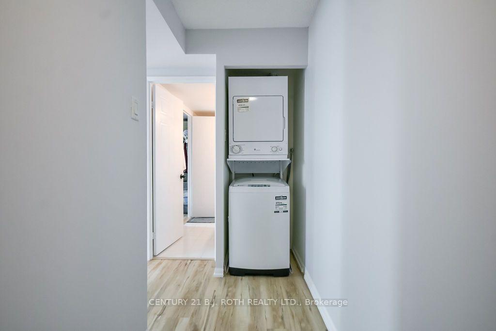75 ELLEN Street 1102