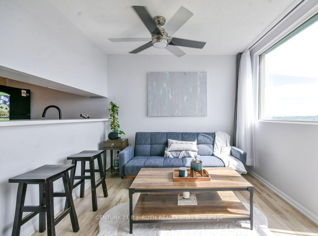 75 ELLEN Street 1102