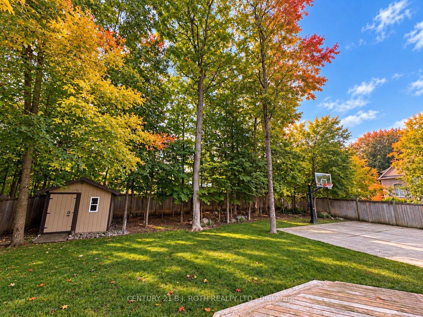 38 Camelot Square