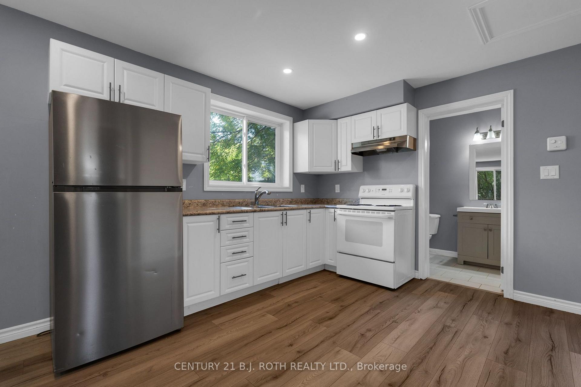 12 Dufferin Street Units 1 + 2 + Coach House