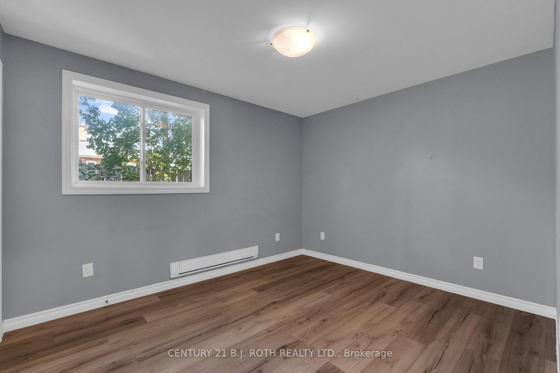 12 Dufferin Street Units 1 + 2 + Coach House