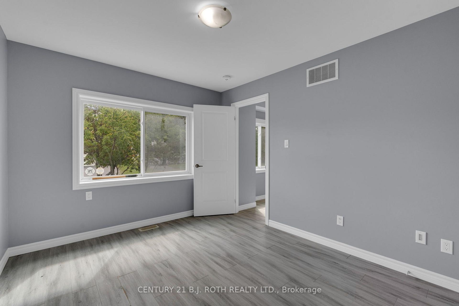 12 Dufferin Street Units 1 + 2 + Coach House