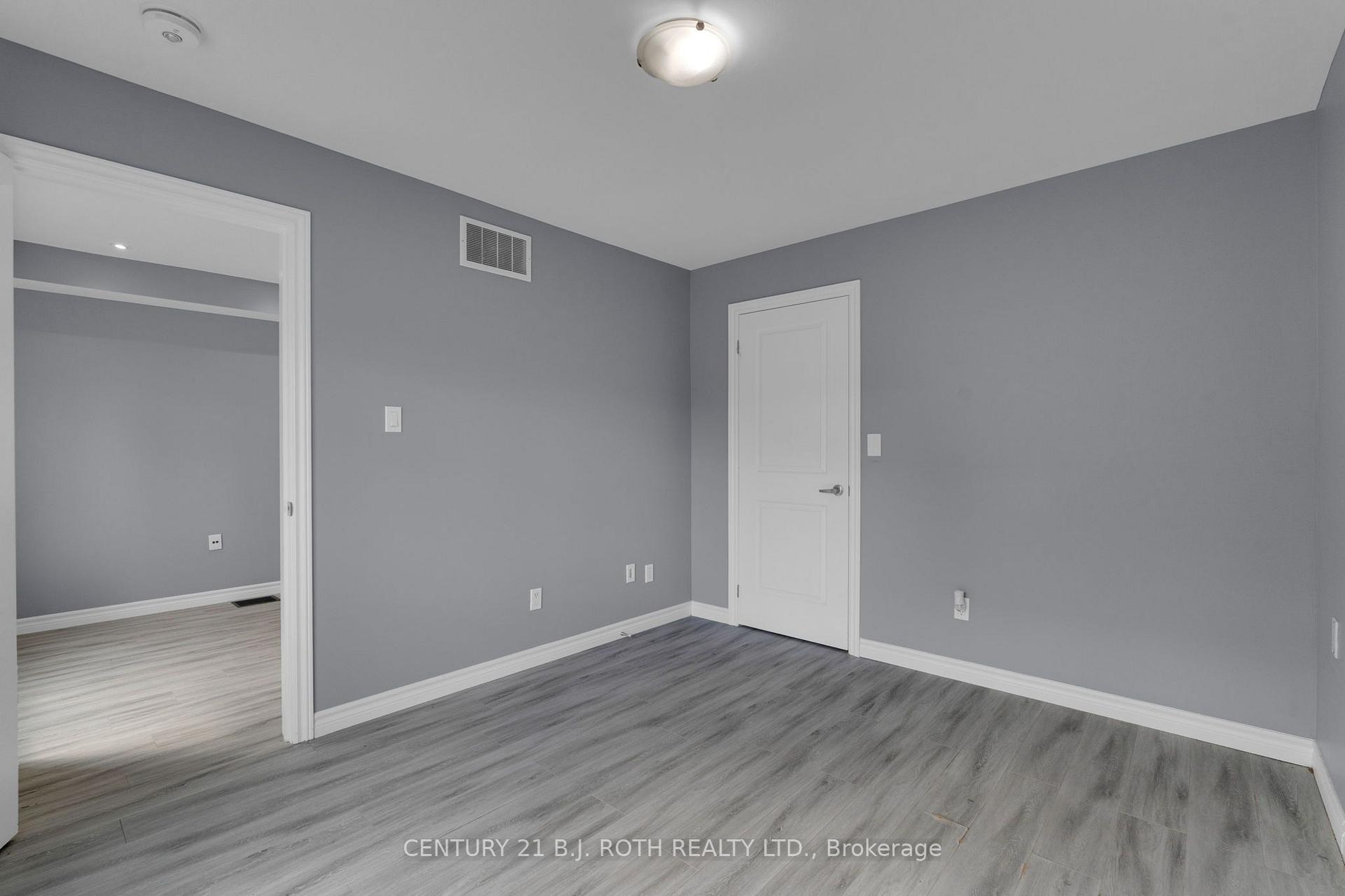 12 Dufferin Street Units 1 + 2 + Coach House