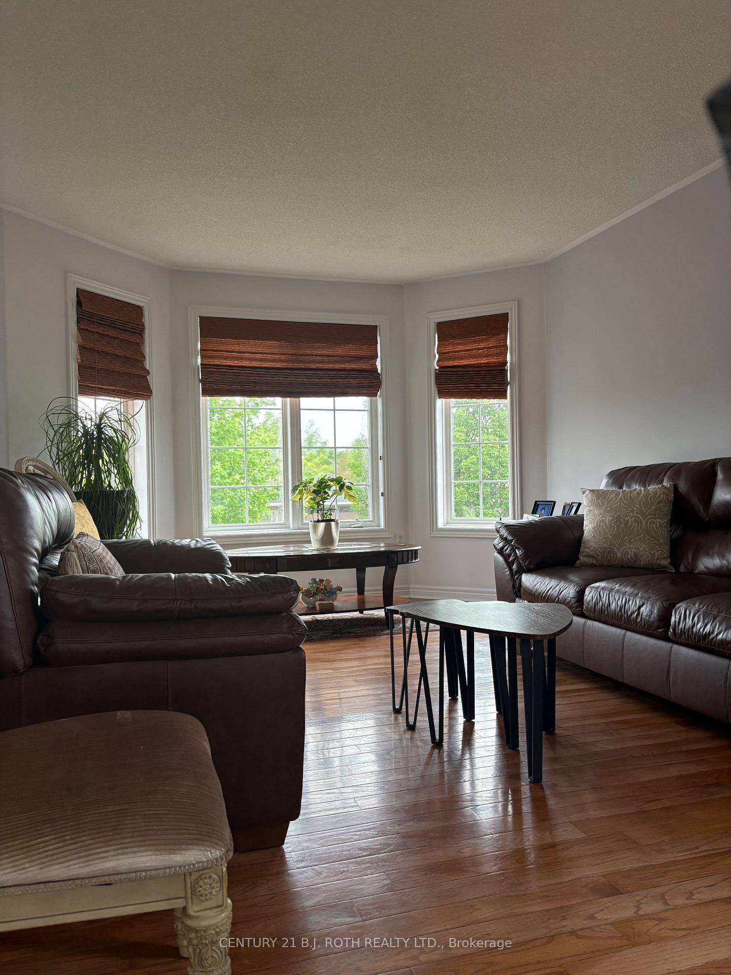 59 Nicklaus Drive Upper Level
